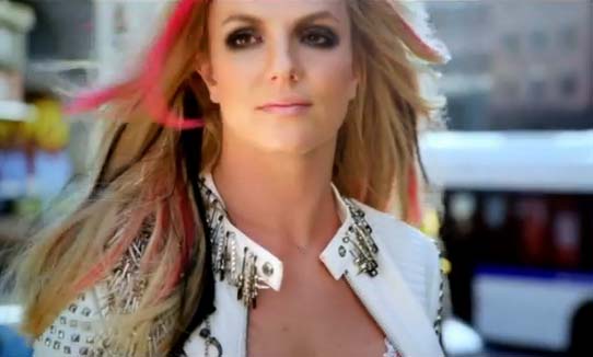 Britney-Spears-I-wanna-go