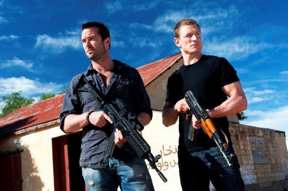 sullivan stapleton e philip winchester in Strike back project dawn senza regole