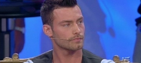 Le anticipazioni Uomini e Donne continuano ad occuparsi di Eugenio Colombo e Francesca Del Taglia. I due piccioncini hanno appena festeggiato i due mesi d’amore, ma proprio nella giornata di...