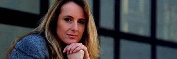 Maria Luisa Busi autrice di "Brutte notizie"