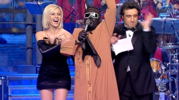Flavio Insinna Antonella Elia La Corrida Canale5