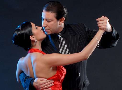 Foto di Miguel Angel Zotto e la sua compagna Daiana Guspero