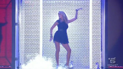 Foto Alessia Marcuzzi che balla