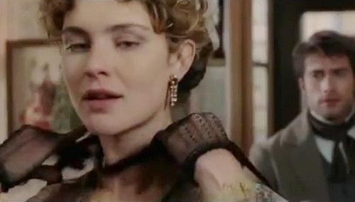 vittoria puccini in un momento della fiction Violetta