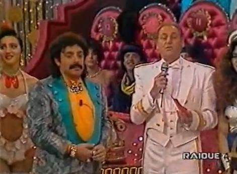 foto dei comici nino frassica e renzo arbore insieme