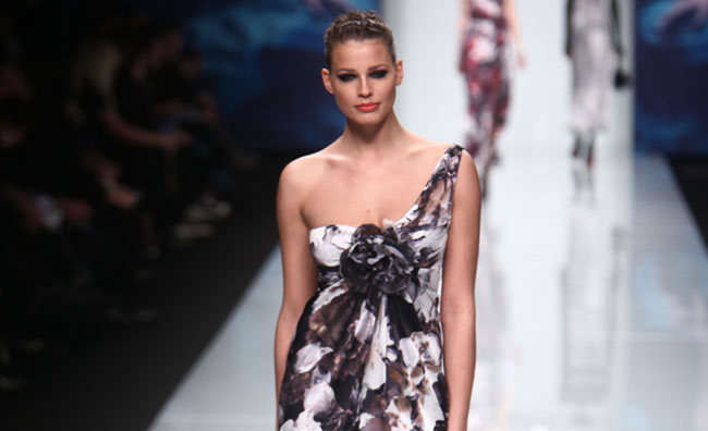 ivana mrazova alle sfliate milanesi