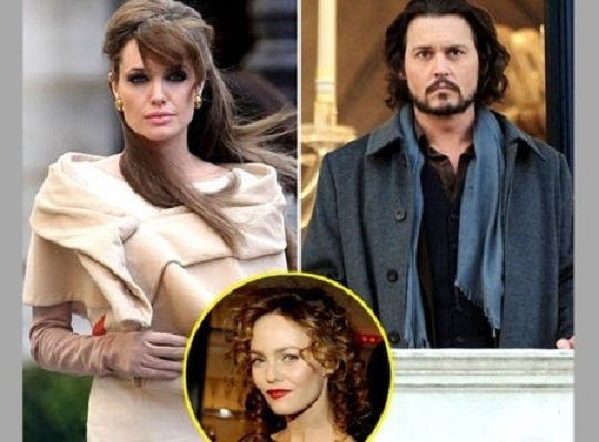 Johnny Depp ha tradito Vanessa Paradis con la Jolie