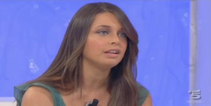 Chiara Carlini sul trono rosa