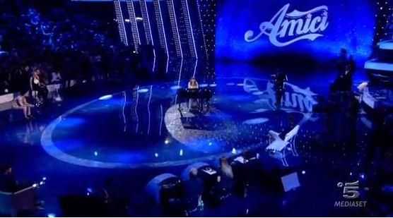 Foto dello studio del serale di Amici 11
