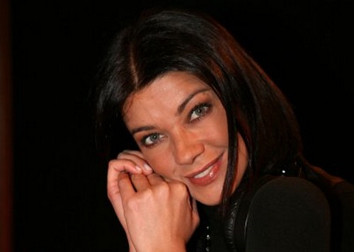 Ana Laura Ribas, il rapporto con Twitter