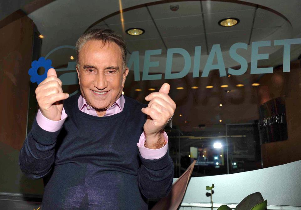 Emilio Fede forse torna a Mediaset partecipando a Le iene show