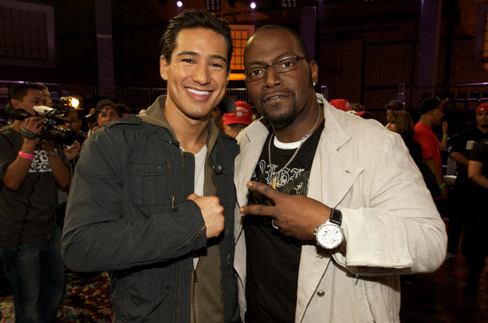 Mario Lopez e Randy Jackson di ABDC