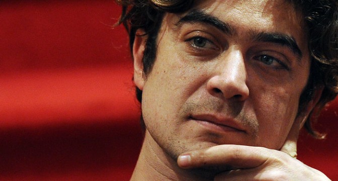 riccardo-scamarcio-giudice-amici