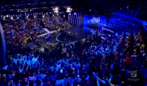 Foto studio serale Amici 11 con Maria De Filippi