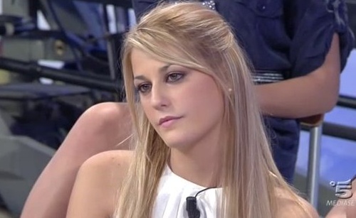 trono rosa Perla Cupini tenta il riscatto