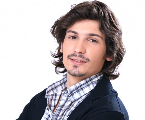 Pierdavide Carone, cantautore