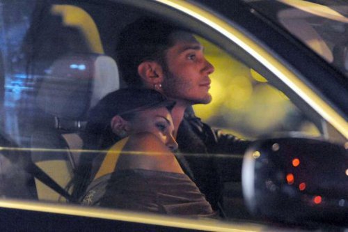 Foto di Belen Rodriguez e Stefano De Martino innamorati