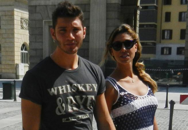 stefano e belen a passeggio insieme foto