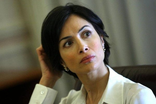 Mara Carfagna risponde a Crozza