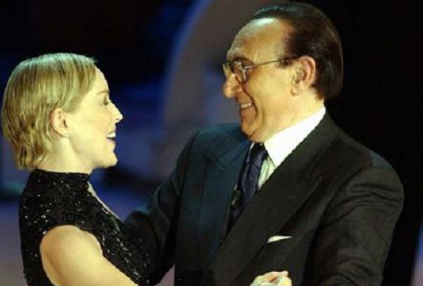 sanremo 2003 pippo baudo e sharon stone