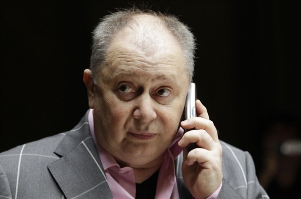 I vip ritrovano Lele Mora