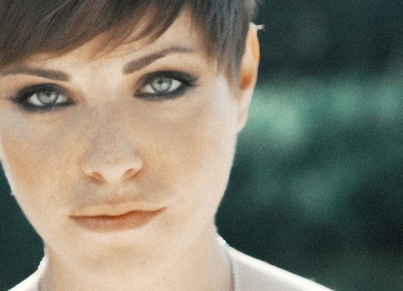 Foto di Loredana Errore copertina Pioggia di Comete