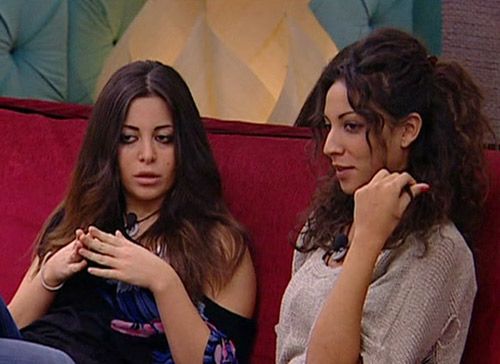 Foto di Floriana Messina ed Enrica Saraniti nella casa del GF12