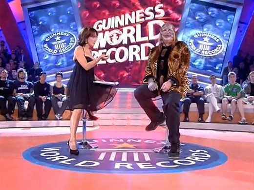 L'uomo gatto con barbara D'Urso a Lo Show dei Record