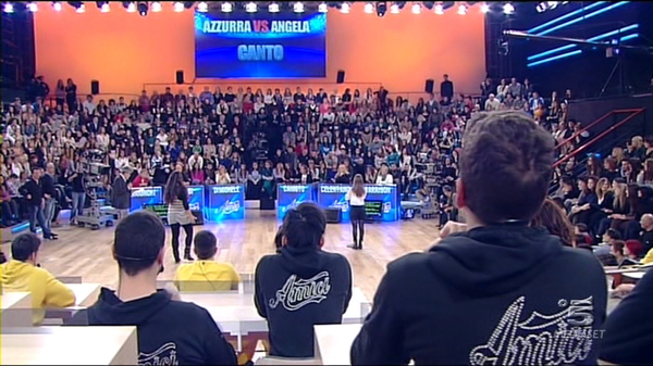 Foto della classe di Amici 12, 26 allievi