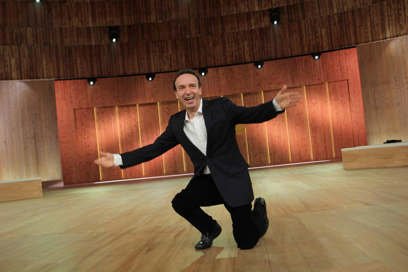 foto di roberto benigni a la più bella del mondo