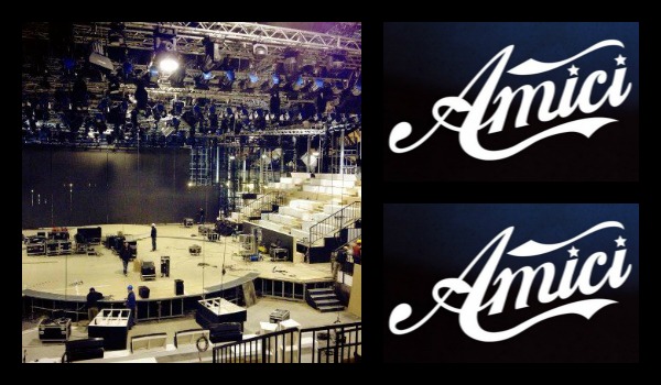 Foto dello studio di Amici 12 in costruzione