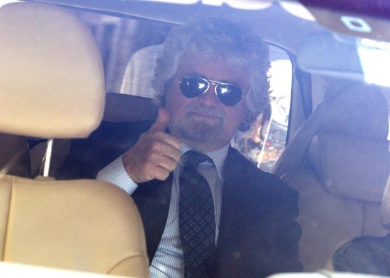Beppe Grillo da Napolitano
