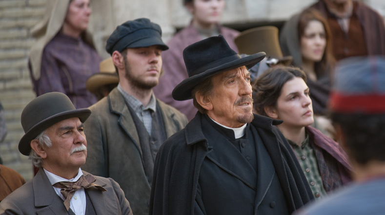 foto film tv l'ultimo papa re