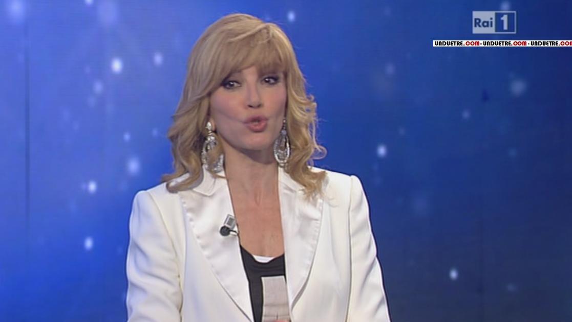 foto di milly carlucci