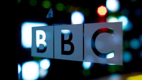 BBC nello scandalo per pedofilia