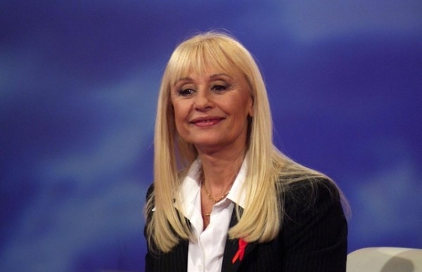 foto di raffaella carrà