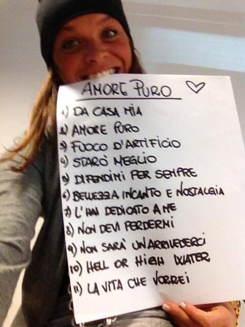 alessandra-amoroso-amore-puro-foto-tracklist