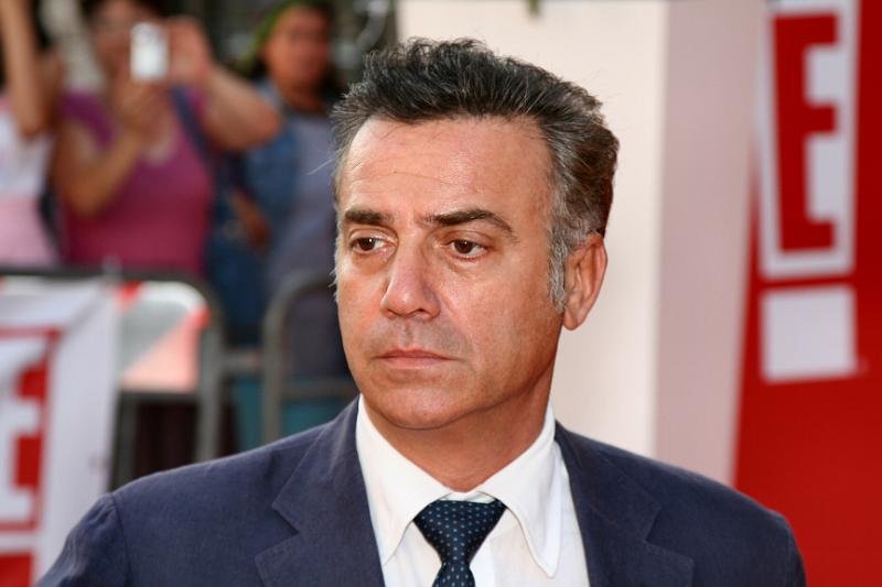foto di massimo ghini