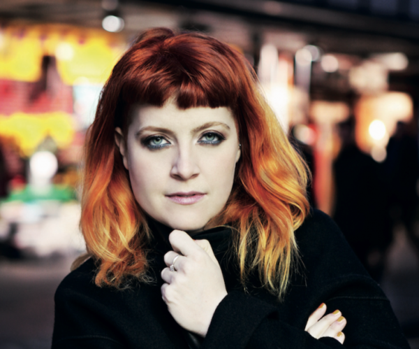 foto di noemi a sanremo 2014