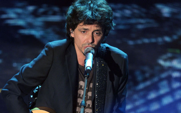 foto di riccardo sinigallia a sanremo 2014