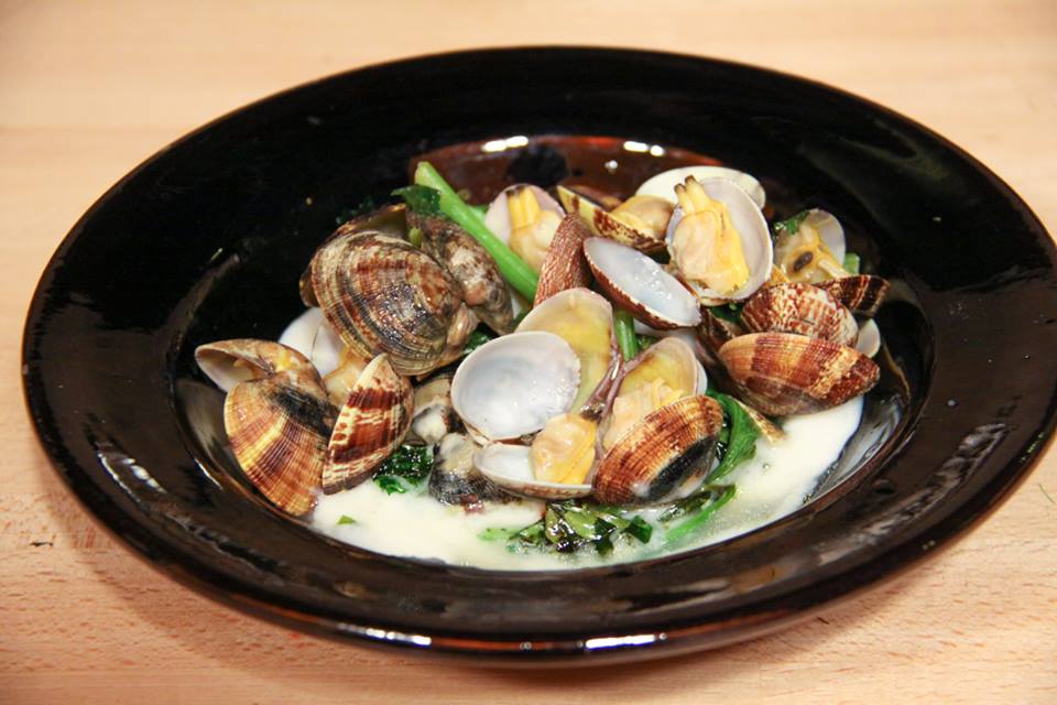 foto vongole con cime di rapa e crema di riso