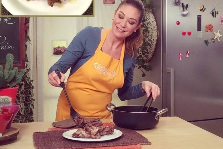 foto Tessa Gelisio ricetta pollo al vino