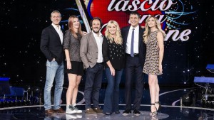 foto Ti lascio una canzone 8 cast