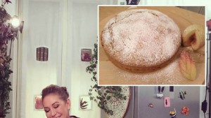 foto torta alle pesche Cotto e Mangiato