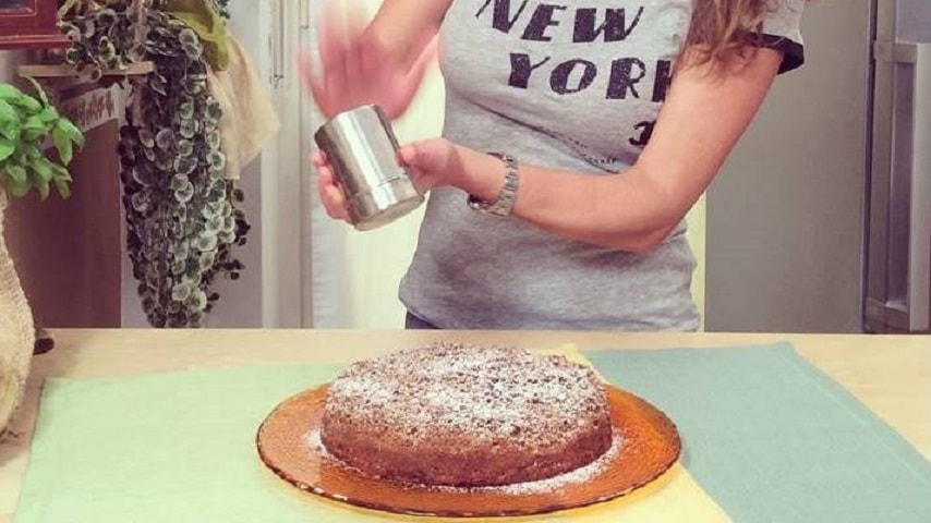 foto torta pere e amaretti Cotto e Mangiato