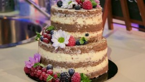 foto naked cake