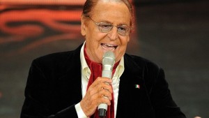 foto Renzo Arbore