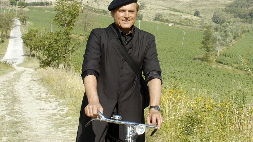 foto Terence Hill in Don Matteo 10