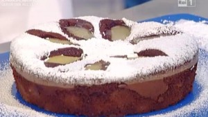 foto torta alle pere e cioccolato