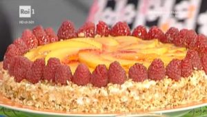 foto torta pesche Moroni